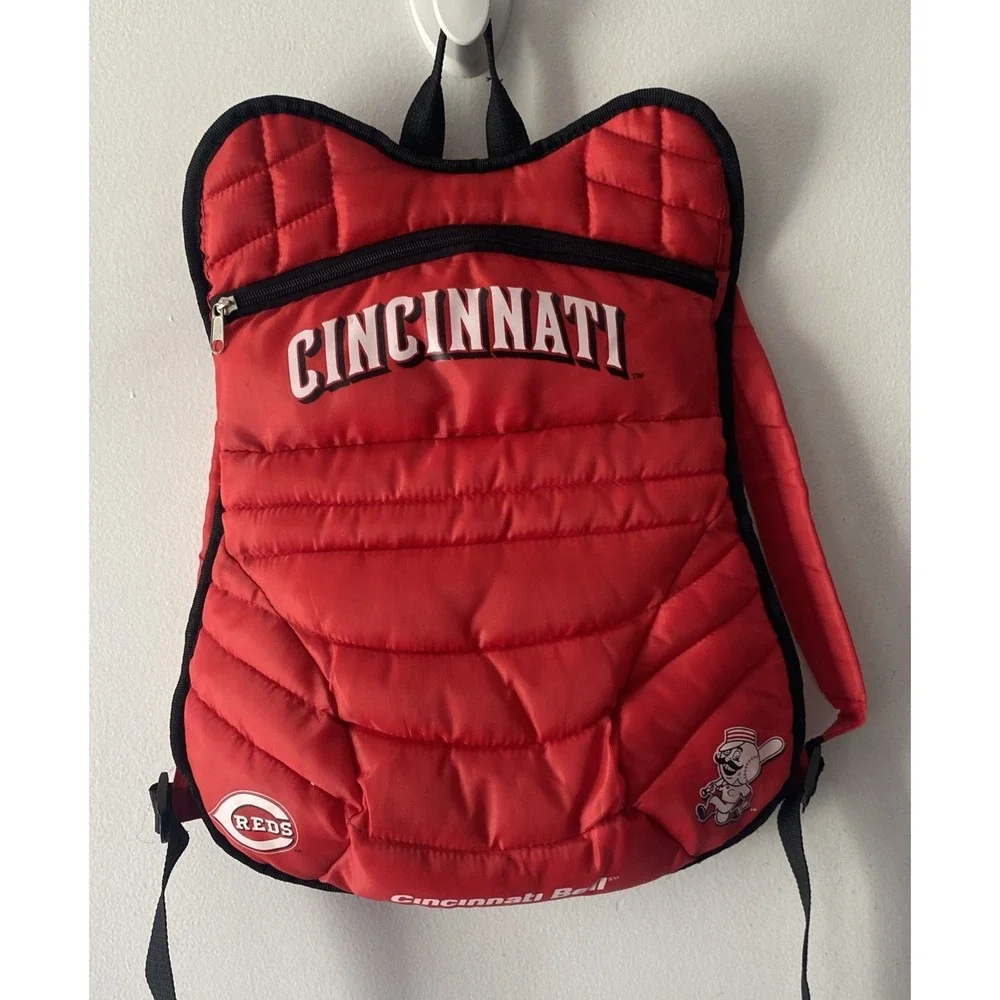 Cincinnati Reds MLB Catcher's Chest Protector Backpack Stadium Giveaway PROMO